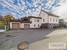 Hauptbild Wohnen, Arbeiten, Hobby. Hier ist vieles möglich. Geräumiges Wohnhaus sucht Liebhaber!